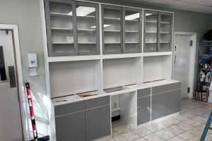 Dr. Morsys neue Tierklinik eröffnet mit AEOLUS Medizintechnik 02